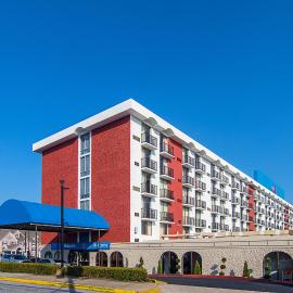Motel 6 Atlanta GA Atlanta Airport Virginia Ave, хотел в Атланта