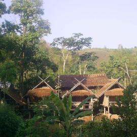 Hill Tribe Art House (Lahu & Akha Homestay), hotel in Ban Khrae Yao Doi Bo