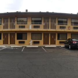 America's Best Inn - Macon, hotel u gradu 'Macon'