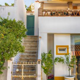 Casa Vitória Guest House、エヴォラのホテル