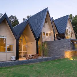 Qi Casas de Río โรงแรมในซานตา อานา
