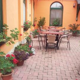 Piros Ponty Panzió, hotel v destinaci Poroszló