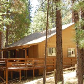 47R Altitude Adjustment, hotel in North Wawona