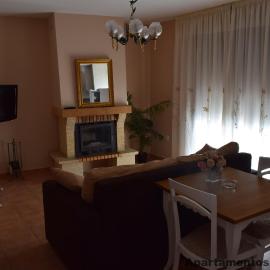 Apartamentos Horno y Casa De Dulce, hotel a Purullena