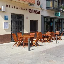 Hostal Restaurante Arasa, hotel in Santa Bárbara