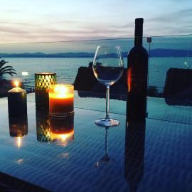 Penthouse Apartments Ana, hotel a Sutivan