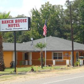 Ranch House Motel, hotel v destinaci Marksville