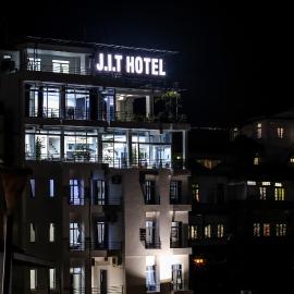 J. I. T HOTEL, hotelli kohteessa Chaltlāng