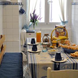 B&B Blue Home – hotel w Genui