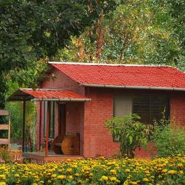 Kisan EcoFarm, hotel em Vasind