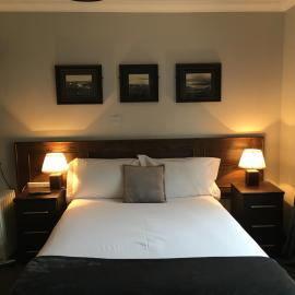 The Midway Bar & Guesthouse、ダングローのホテル