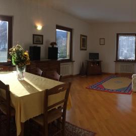 Appartamento Al Canelino - Como Lake and Mountains, hotelli kohteessa Asso