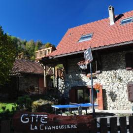 Gîte la Chamoussière, hotel di Saint-Mury-Monteymond