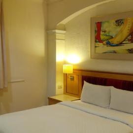 苓雅大飯店 Lingyea Hotel