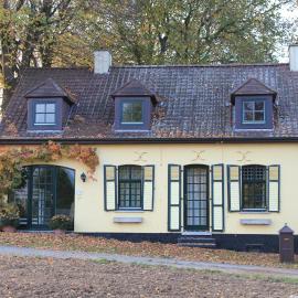 Vakantiehuis Charmant، فندق في براكيل