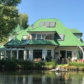 Moderne Maisonette-Wohnung am Karpfenteich; modern Apartment with view of the carp pond, hotel en Barmstedt