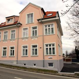 Triangle Apartments, Hotel in Gießhübl