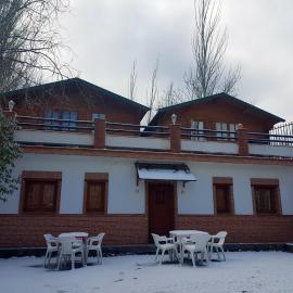 Camping Ruta del Purche, viešbutis mieste Monachil