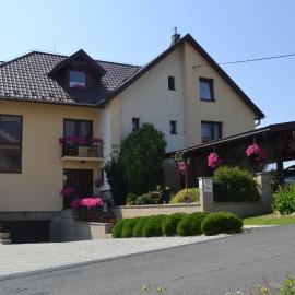 Privat Luptak, hotel a Štrba