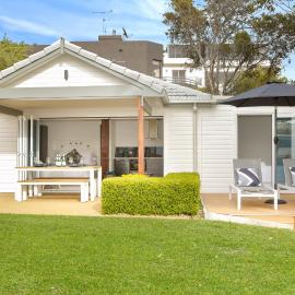 The Beach House North Wollongong, hotel in Wollongong