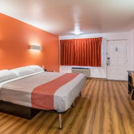 Motel 6-Arlington, TX - UTA
