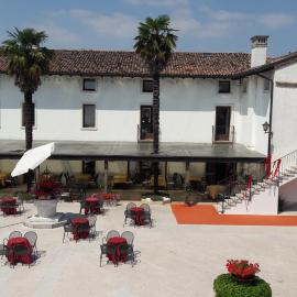 Hotel In Sylvis: Sesto al Reghena'da bir otel