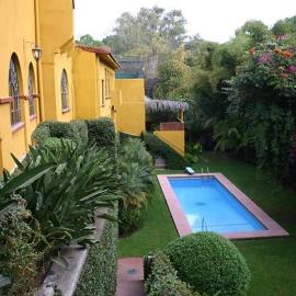 Casa Madero Rooms, hotell i Cuernavaca