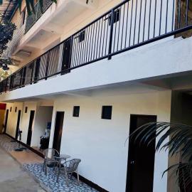 Ahras Place, hotel a Coron