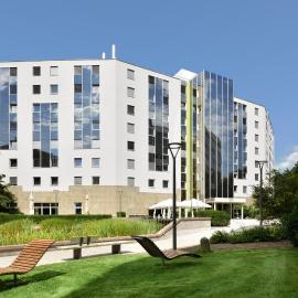NOVINA HOTEL Südwestpark, מלון בנירנברג