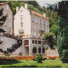 Viesnīca Hôtel Saint Jean pilsētā Vala Lebēna