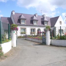 Plérin में, होटल Maison Avec Piscine