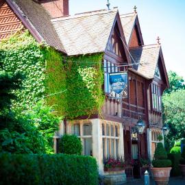 The Five Arrows Hotel: Waddesdon şehrinde bir otel
