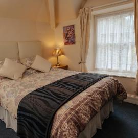 Ivy House B&B, hotel in Dolgellau