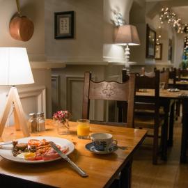 Connemara Lake Hotel, Hotel in Oughterard