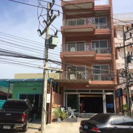Naithon Beach Residence, hotel in Nai Thon Beach
