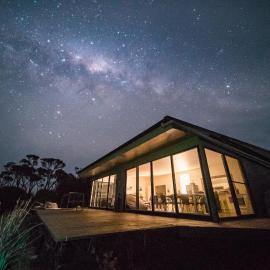 Sawyers Bay Shacks – hotel w mieście Emita