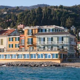 Hotel Savoia, hotel di Alassio