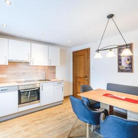 Appartement Heidi, hotel in Umhausen