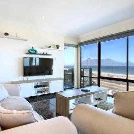Cap Du Mont Cape Town, hotel din Bloubergstrand