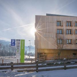 Explorer Hotel Zillertal, viešbutis mieste Kaltenbach