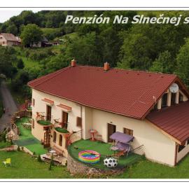 Penzión na Slnečnej stráni, hotell i Vyhne