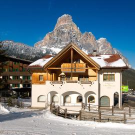 Appartamenti Villa Olympia, hotel in Corvara in Badia