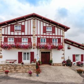 Chambres d'hôtes MANTTU, hotel en Urrugne