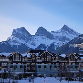 Sunset Mountain Inn, hotel a Canmore