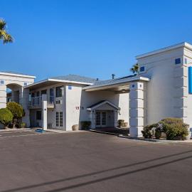 Motel 6-Safford, AZ، فندق في Safford