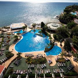 Pestana Carlton Madeira Ocean Resort Hotel, hotel di Funchal