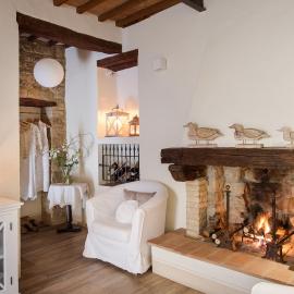 La Casa di Alice, hotel in Castelnuovo dellʼAbate