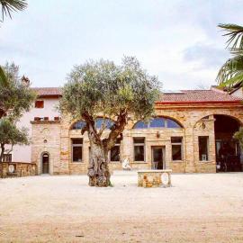 Agriturismo le Fontanelle da Valente, hotel u gradu Montikjari