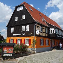 Ferienhaus Ostrauer Hof, מלון בבאד שאנדאו