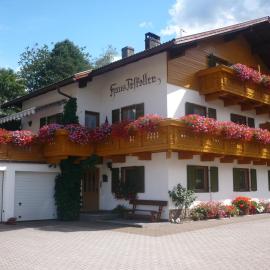 Haus Peskoller, hotel u gradu Kjenes